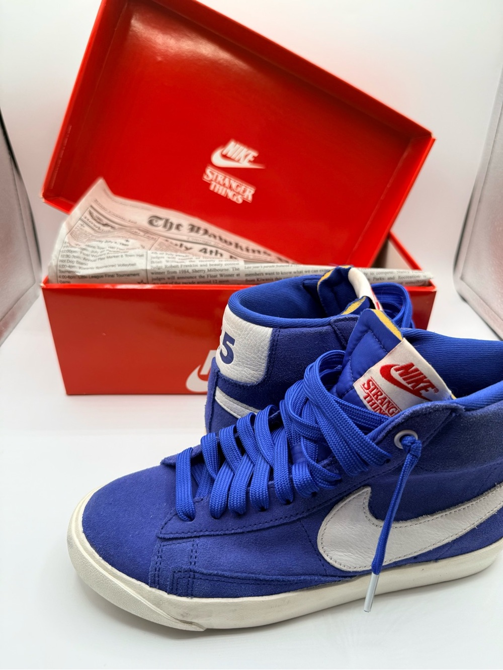 Nike x Stranger Things Hawkins High Blazer Mid sneakers 4Y